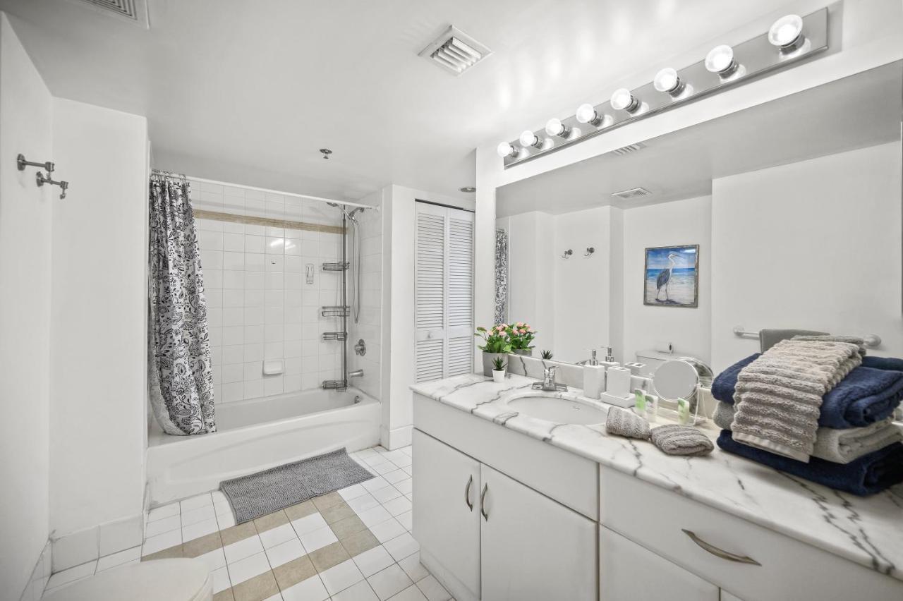 Luxurious 1Br High Rise Condo Brickell-Free Parking 마이애미 외부 사진