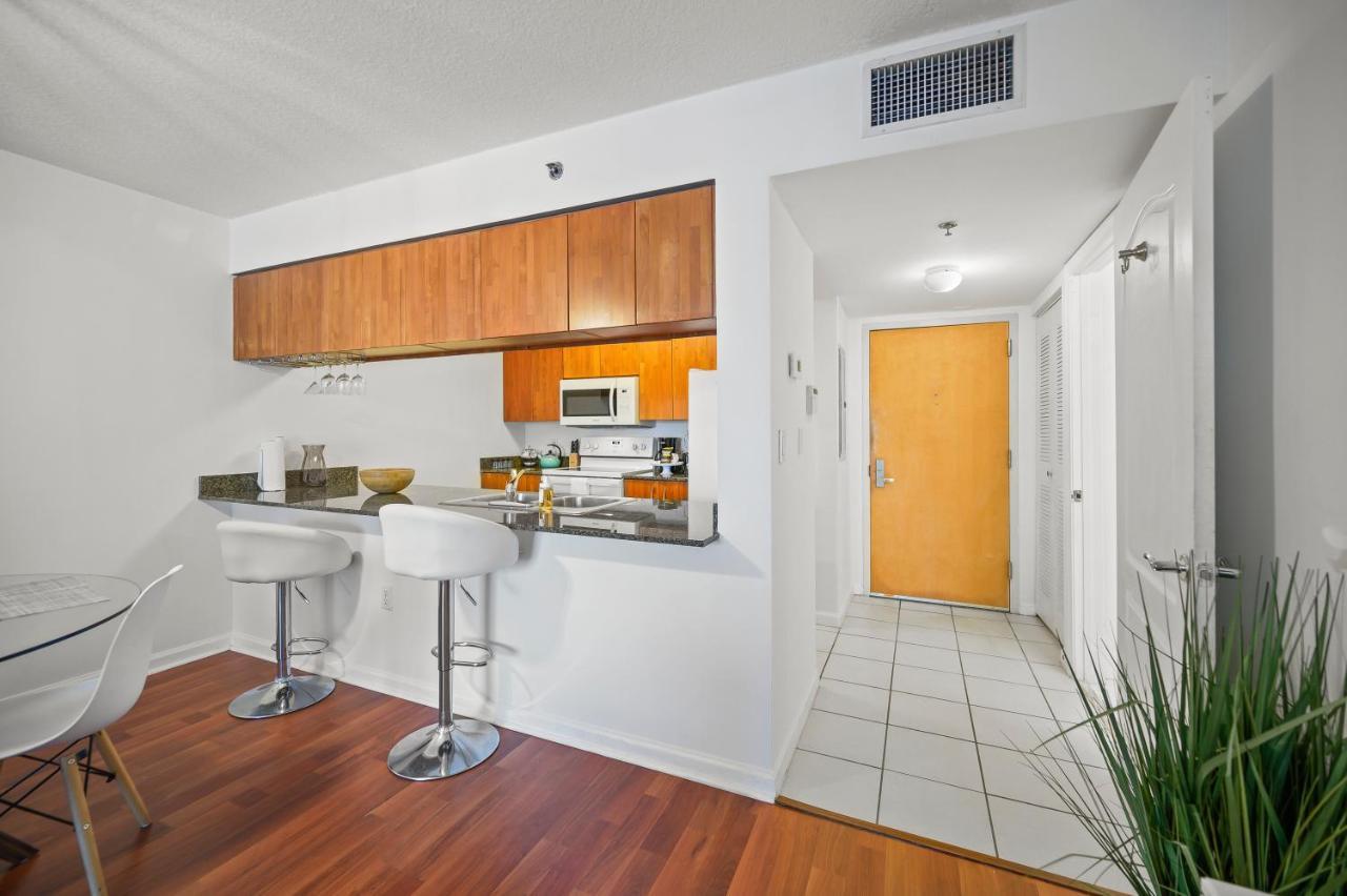 Luxurious 1Br High Rise Condo Brickell-Free Parking 마이애미 외부 사진